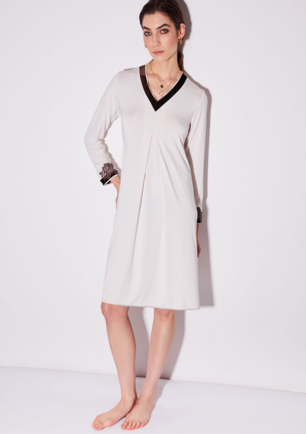 Camicia da notte con profilo in velluto1