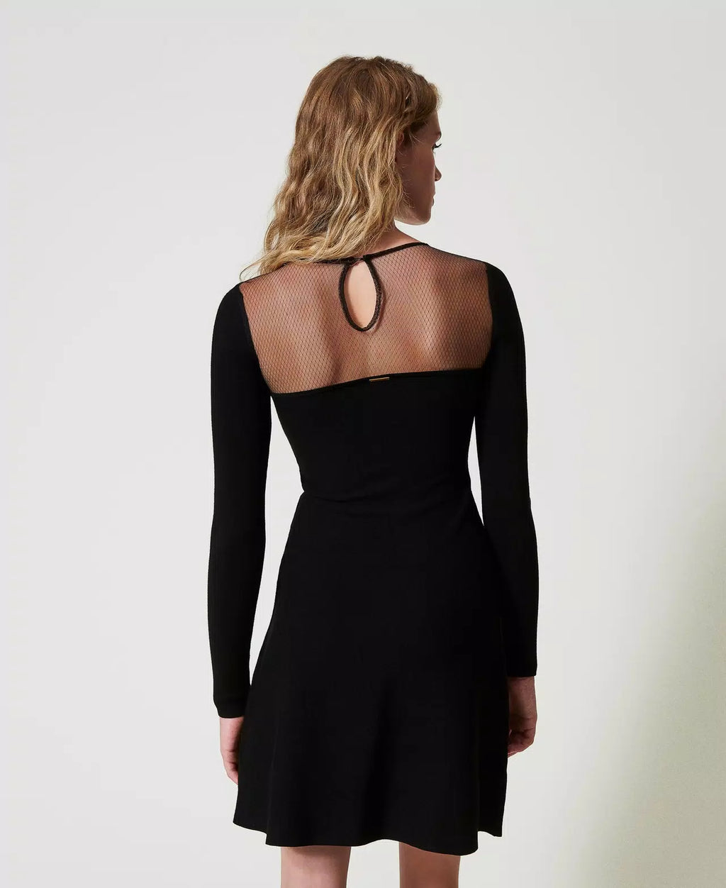 Abito corto in maglia con tulle e ricamo | TWINSET - PMC Portici

