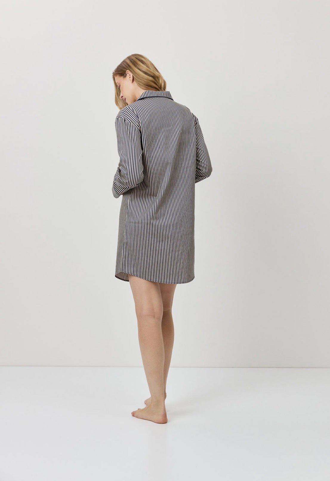 Camicia da notte di linea maschile Navi