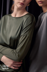 Blusa Manica Lunga Girocollo in Raso di Seta di Oscalito