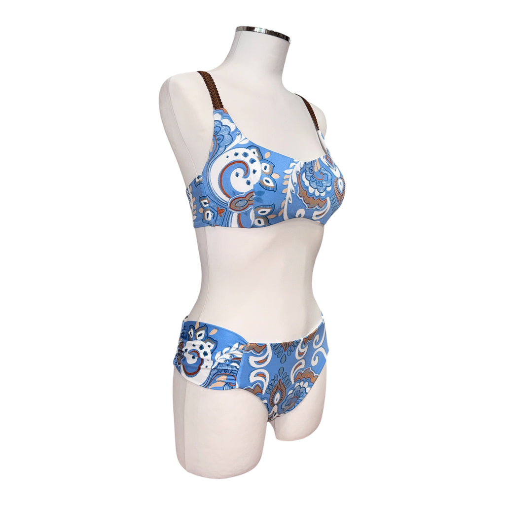 Bikini brassiere