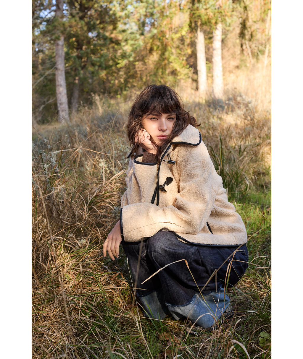 Caban in faux fur con alamari