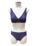 Bikini a triangolo con intreccio