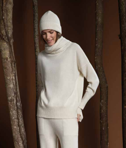 Maglia girocollo in soft cashmere | Caterina D. - PMC Portici

