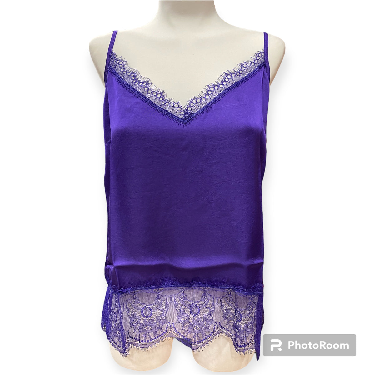 Top in raso con pizzo